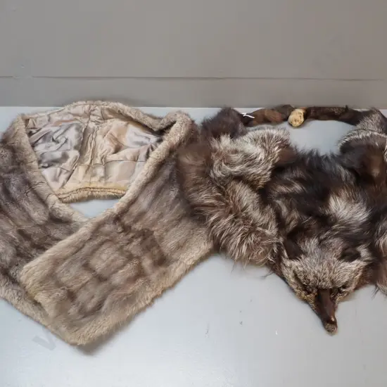 2 fur stoles - full fox and one other L-1480