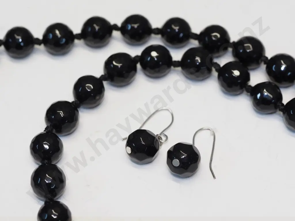 long black beaded necklace & earrings Image 1++