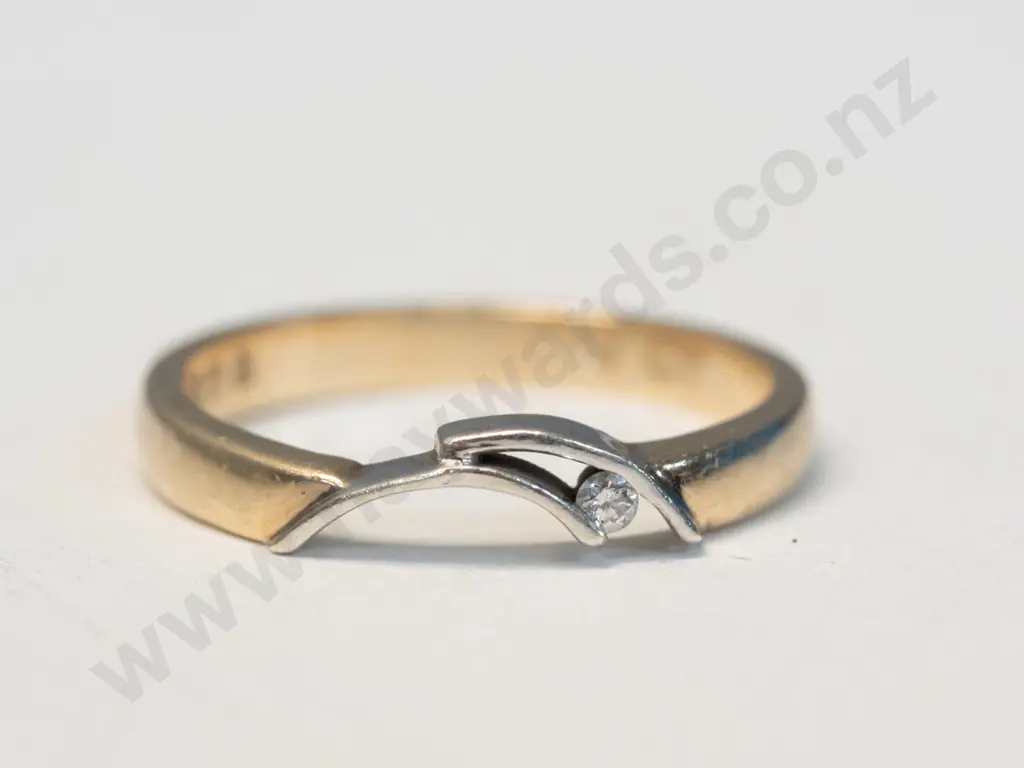 9ct dress ring Image 1++