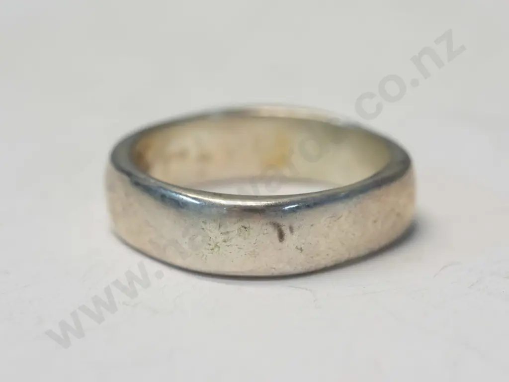 silver ring stamped 925 Image 1++