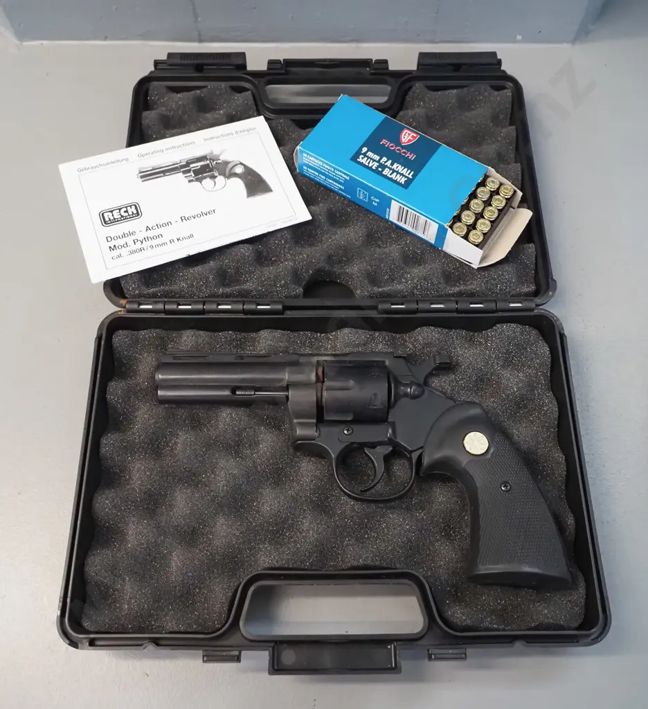 replica Reck Python pistol - made in Italy - with box of 9mm blanks Image 1++