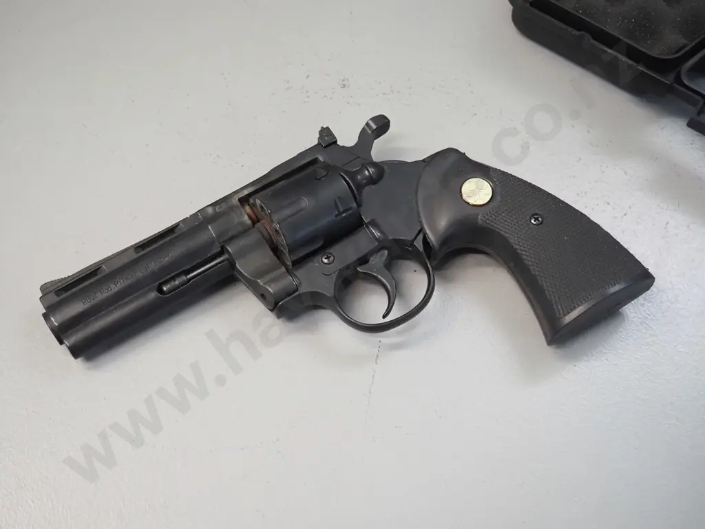 replica Reck Python pistol - made in Italy - with box of 9mm blanks Image 1++