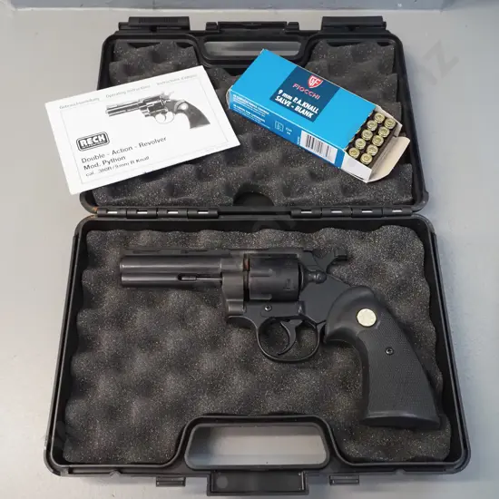 replica Reck Python pistol - made in Italy - with box of 9mm blanks