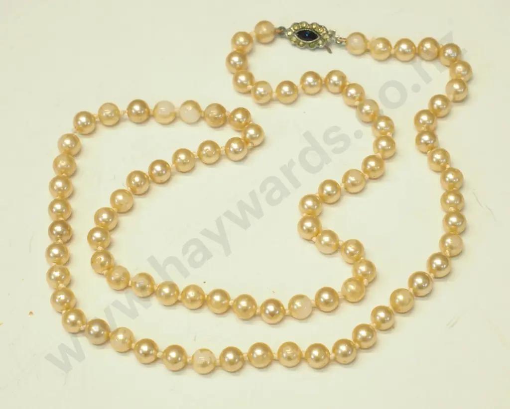 costume necklace Image 1++