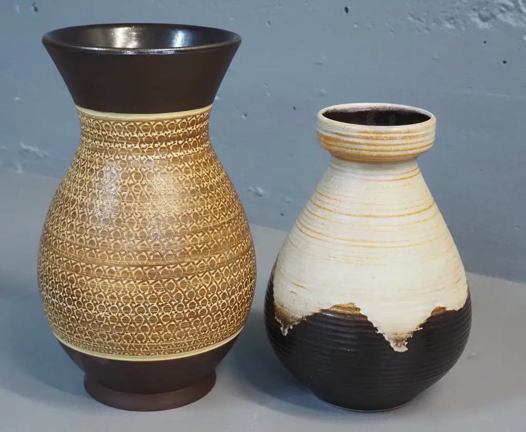 2 German pottery vases, taller one w/ incised pattern H-250 Image 1++
