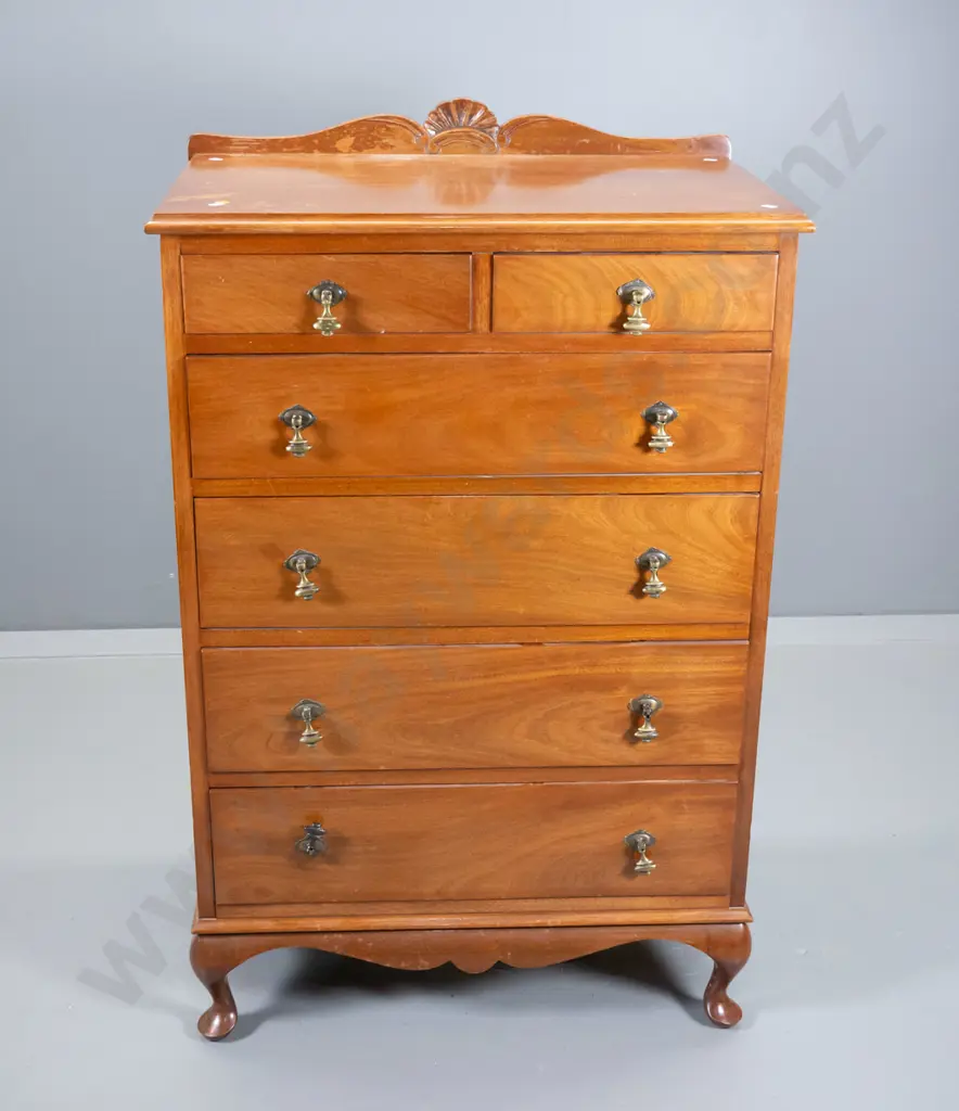 mahogany 6-drawer chest w/drop handles, marks to polish on top, scratches on one side H1090 W690 D470 Image 1++