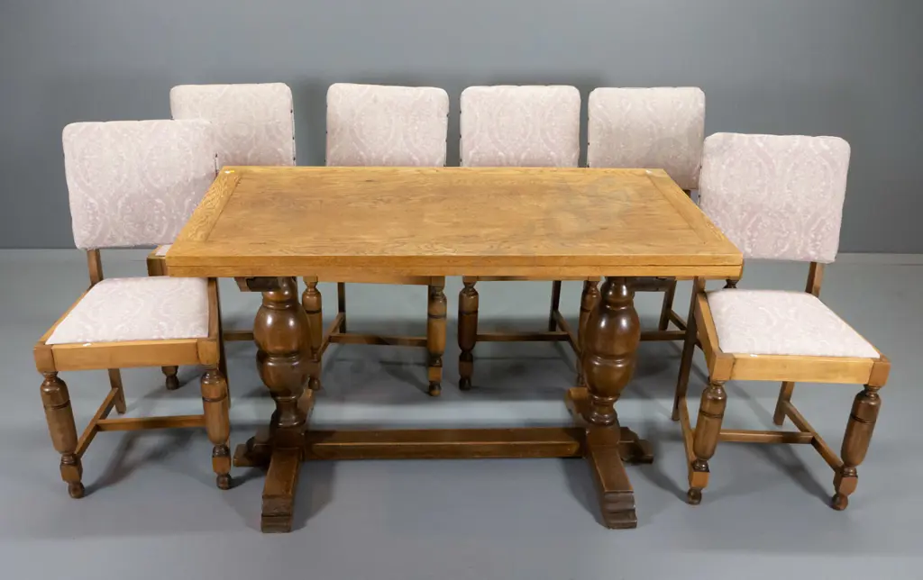 deco oak dining table w/ extending side-leafs, 6 beech chairs w/upholstered seat & back H750 L1220 W1080 sides extended Image 1++