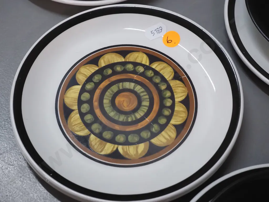 heavy studio pottery vase, no make's mark H-360 W-210 and a small Neil Grant vase Image 1++