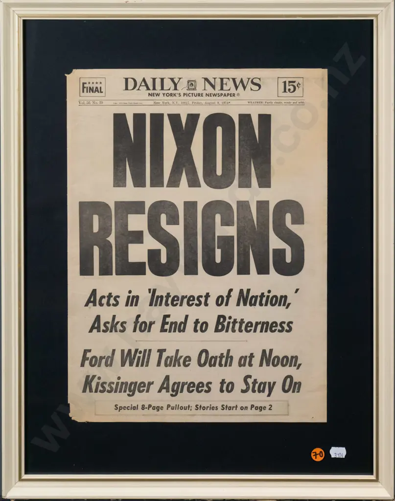 framed Daily News August 9 1974 - Nixon resigns H-380 W-270 Image 1++
