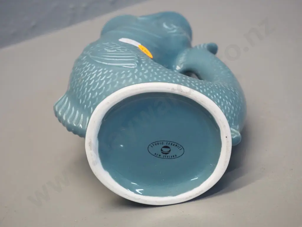 Studio Ceramics New Zealand "glug-glug" fish jug H-210 Image 1++