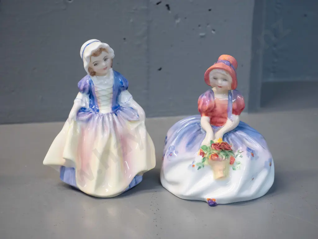 2 Royal Doulton Little Miss figurines - Dinky Do and Monica, taller is H-120 Image 1++