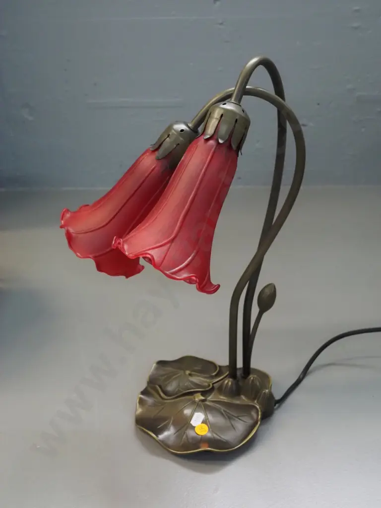 reproduction metal based waterlily table lamp with mottled red glass shades H-420 Image 1++