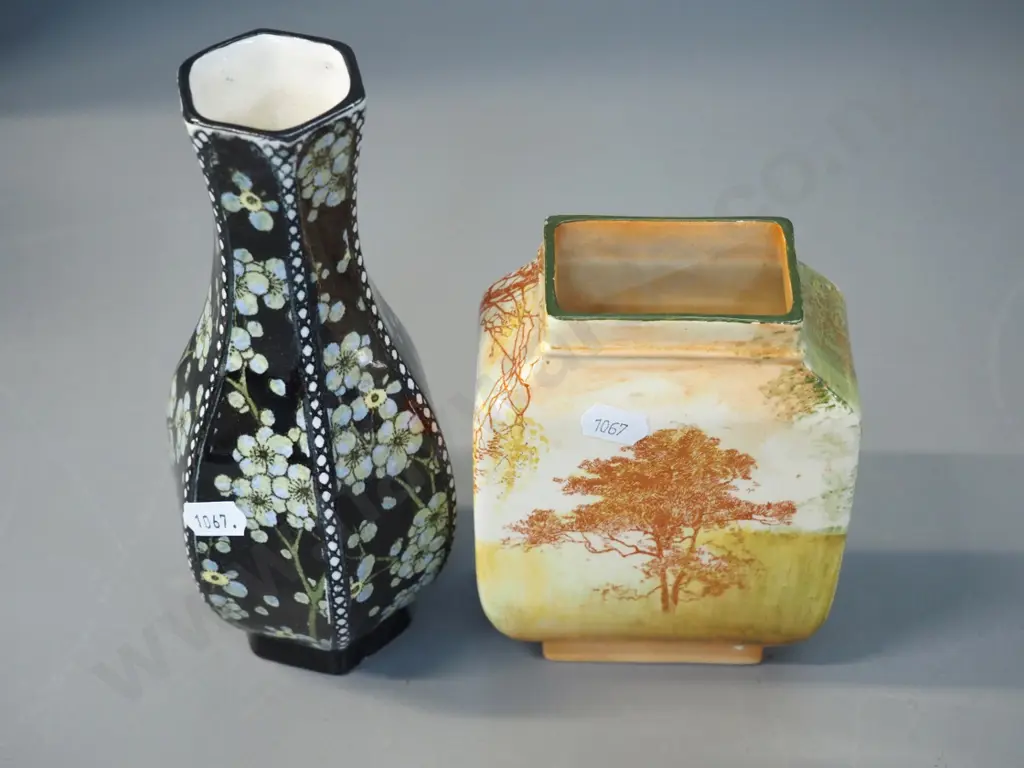 2 Royal Doulton vases - floral H-190 and bluebell gatherer Image 1++