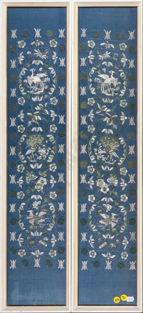 pair of framed Asian needleworks on silk Each H-650 W-130 Image 1++