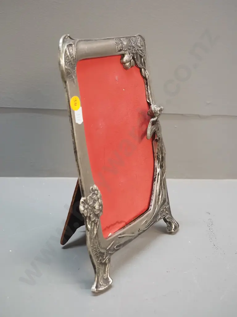 art nouveau style silver finish metal photo frame, no glass H-260 W-200 Image 1++
