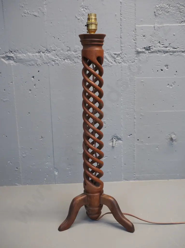 vintage timber 3-footed twisted column table lamp base, no shade, missing brass retaining ring H640 Image 1++