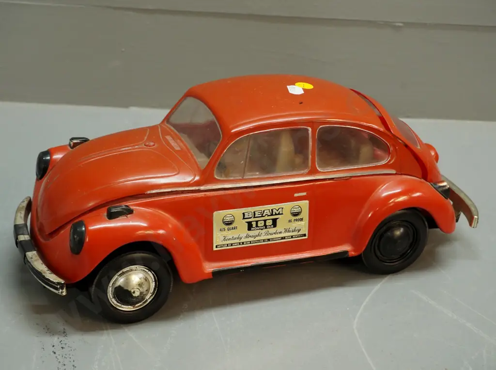 Jim Beam Volkswagen decanter - wear to chrome finish, front wheels need attaching Image 1++