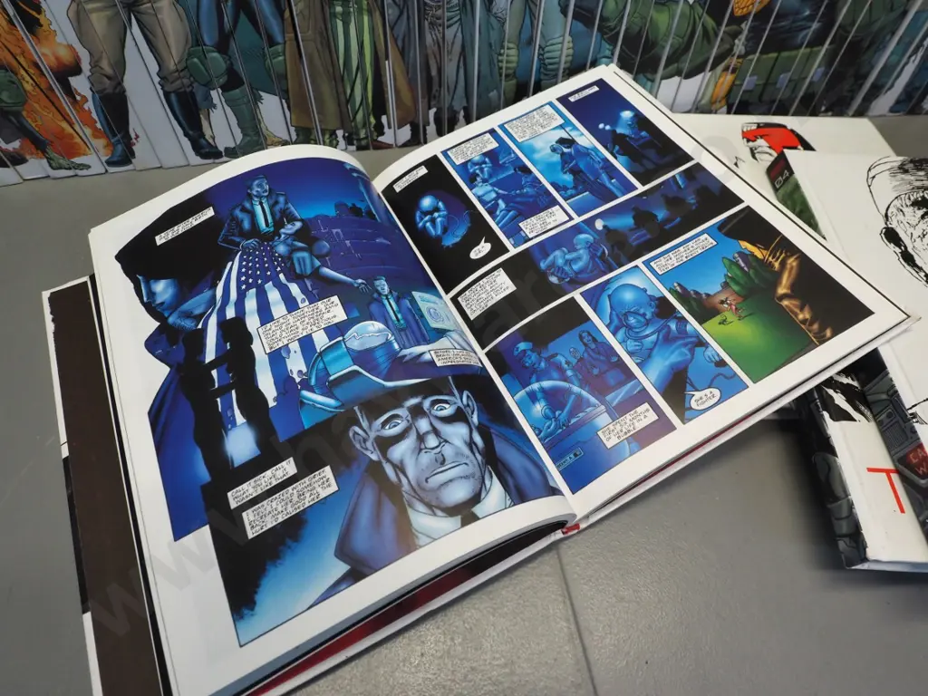 Judge Dredd - The Mega Collection, 2015-18, in 90 hard cover volumes. Double of #80. Each H-250 W-195 Image 1++