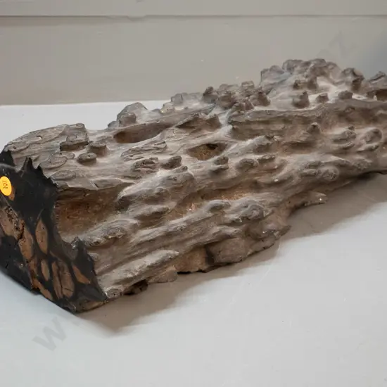 heavy piece of ebony L-440