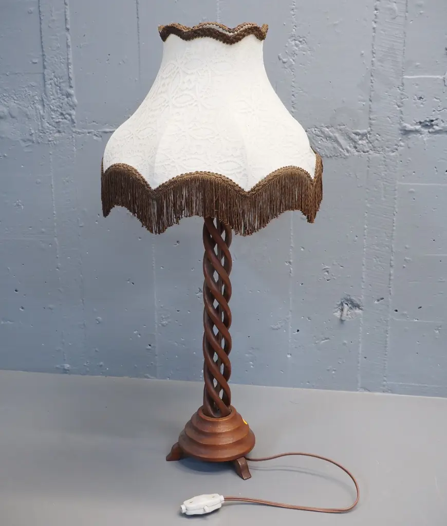 vintage timber 3-footed twisted column table lamp, some wear to lace shade, needs rewiring H-720 Image 1++