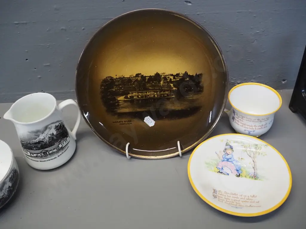 Belleek plate D200, Aynsley child's cup & saucer, Mt Egmont souvenir china, etc. Image 1++