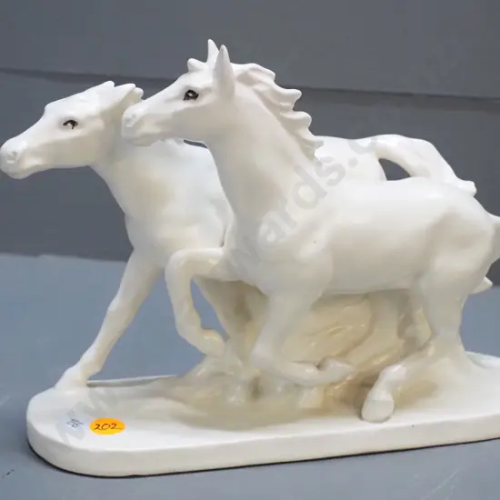 2 galloping horses figurine - 882 impressed on base H-160 L-240