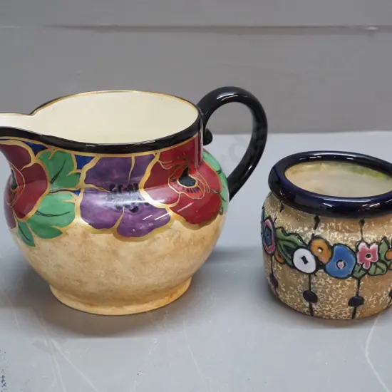 small Amphora pot and a Regal Ware poppy lustre jug H-120 W-200