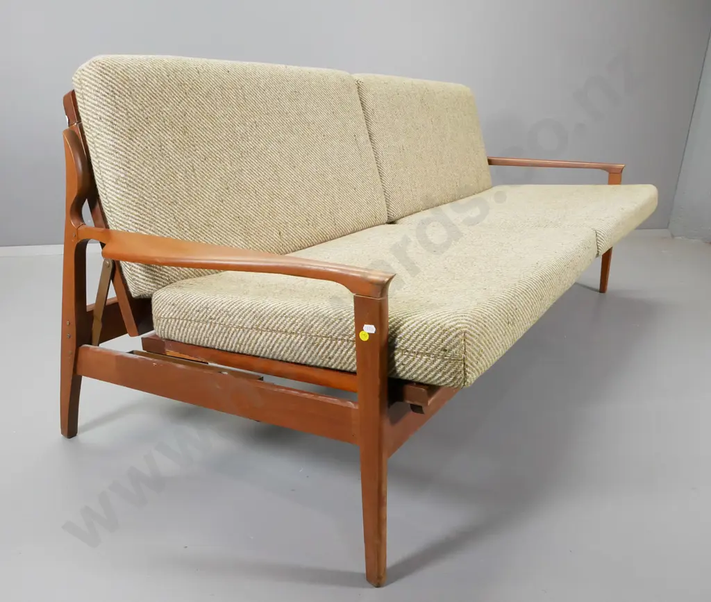 mid-century Don mahogany framed convertible 4-seater divan bed in wool fabric, repairs to frame H800 W2040 D830 Image 1++