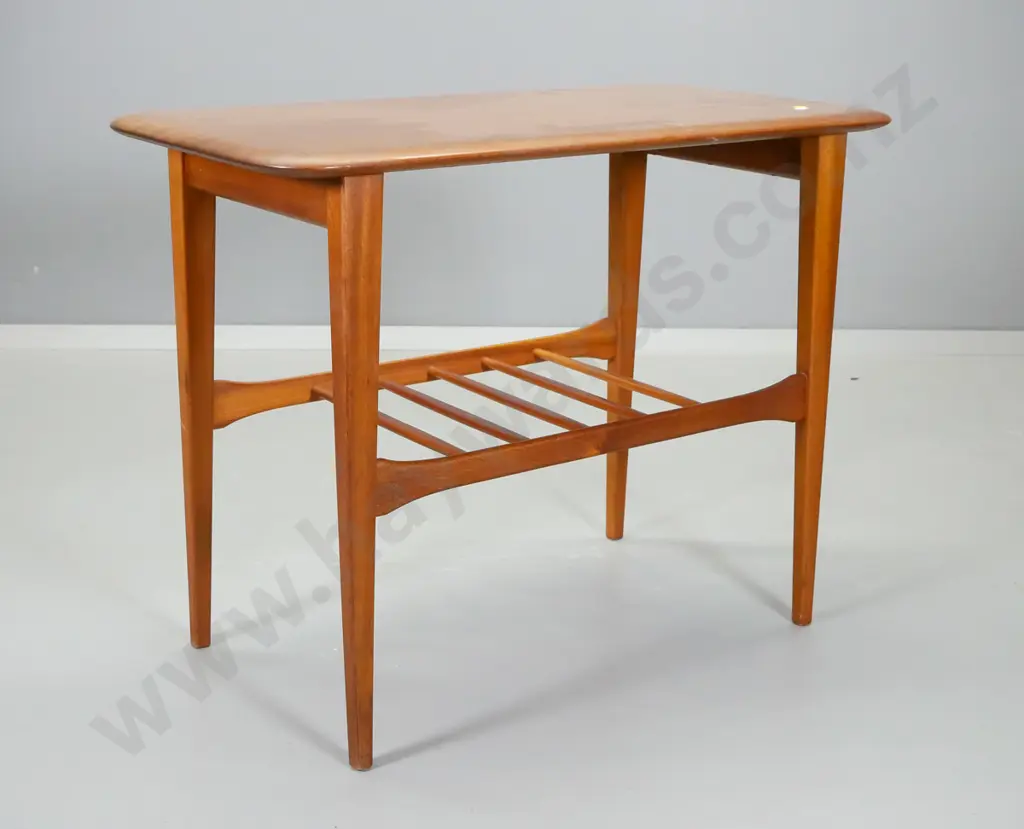 mid-century mahogany occasional table w/magazine rack H580 W760 D400 Image 1++