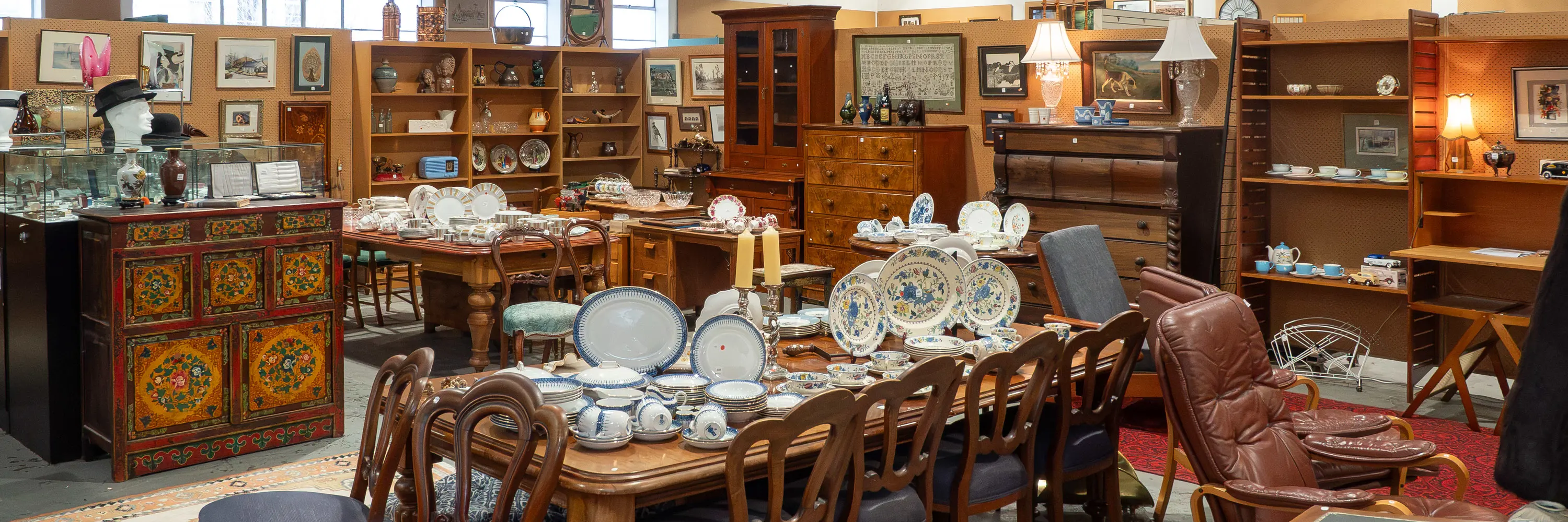 Vintage, Antique & Collectable Online Auction